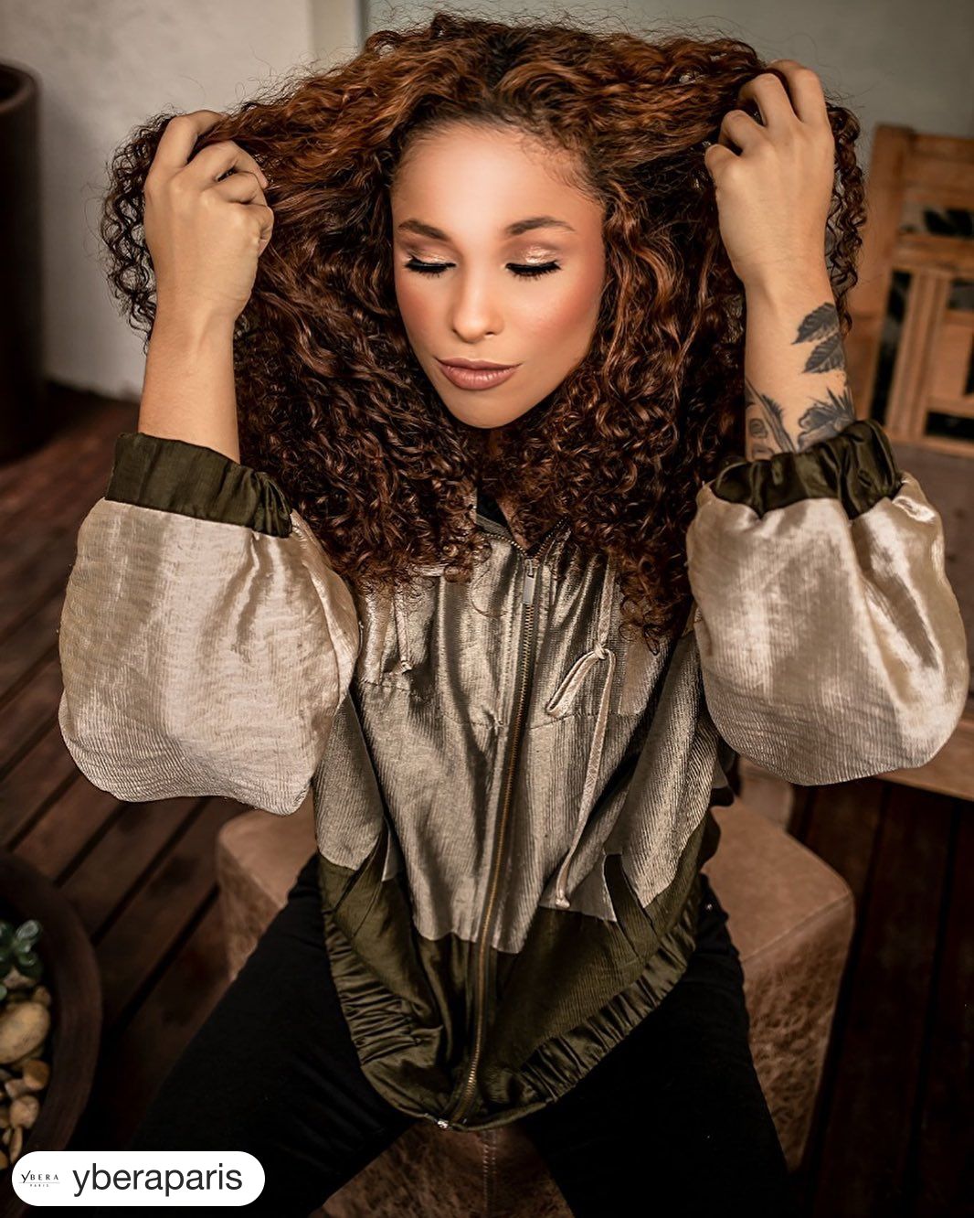 Black Diva Kit ( Shampoo Light Poo 500ml + Power Mask 500gr )